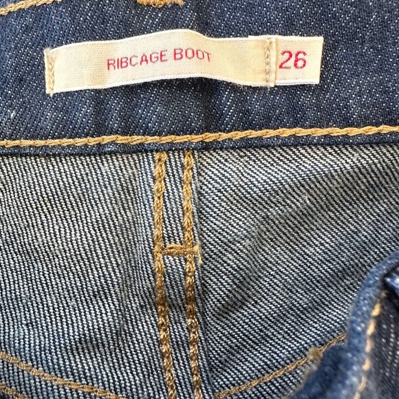 Levi’s Ribcage High Rise Bootcut Jeans - Picture 5 of 16